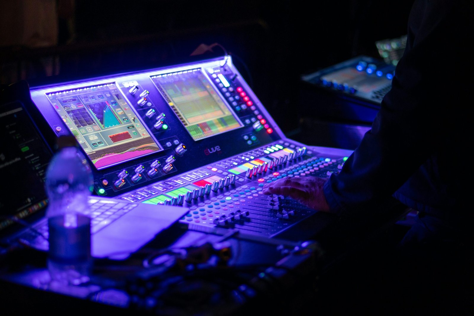 The Ultimate Producer Vault - mixing console